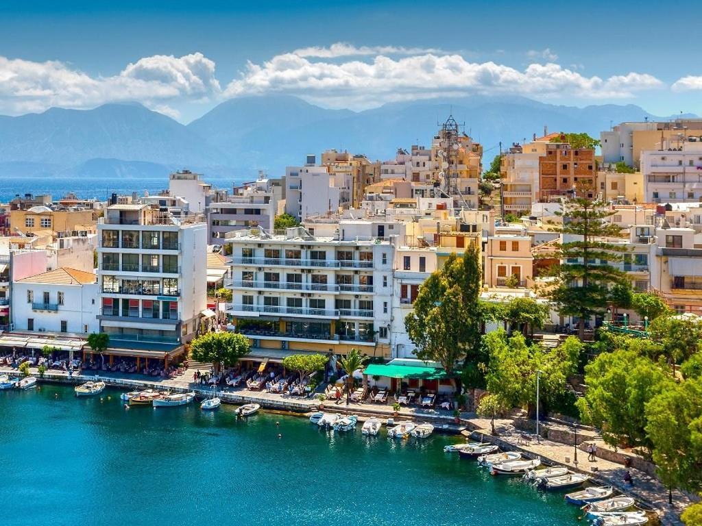Jelena Apartments By The Sea Agios Nikolaos Extérieur photo