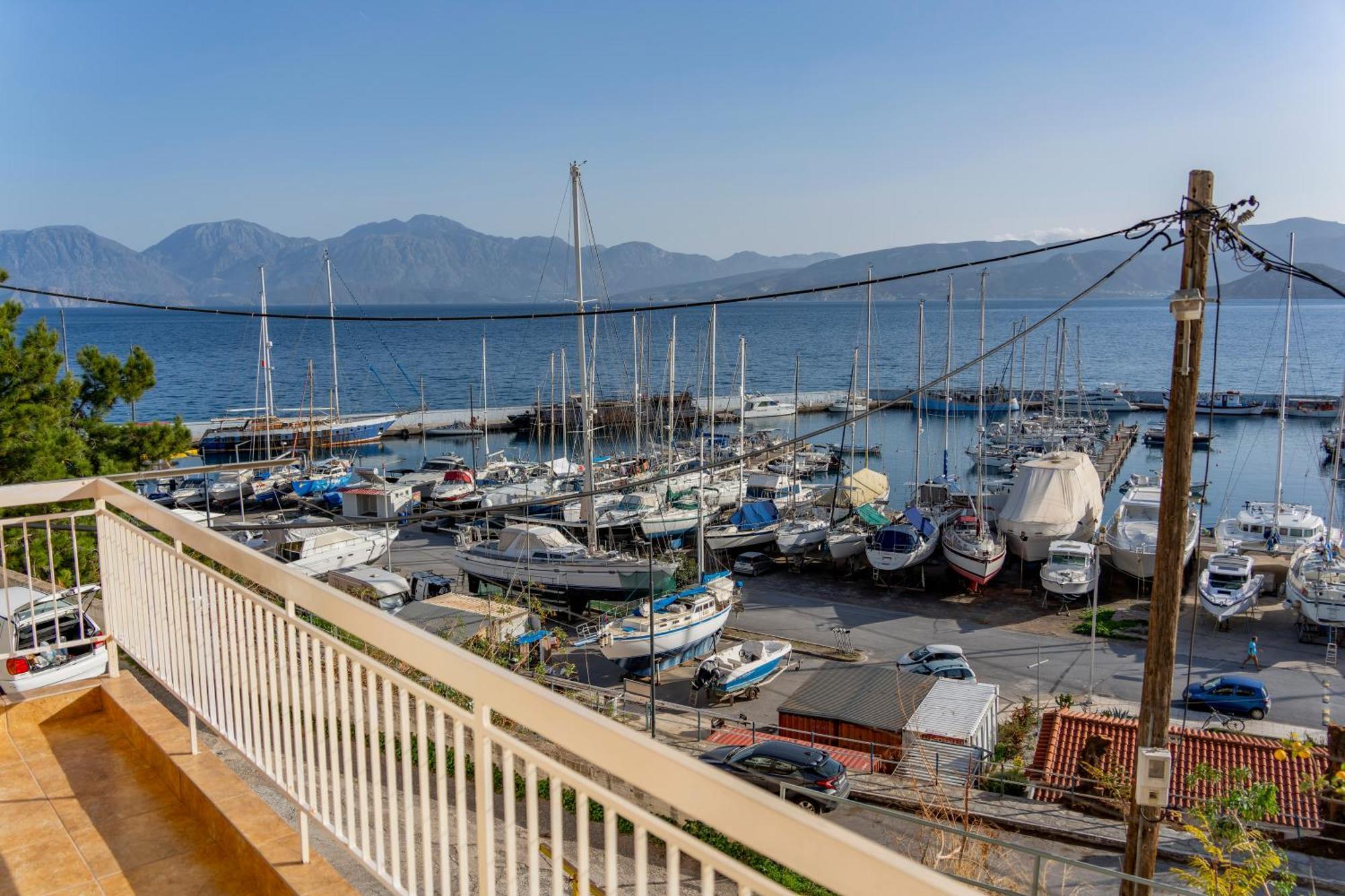 Jelena Apartments By The Sea Agios Nikolaos Extérieur photo