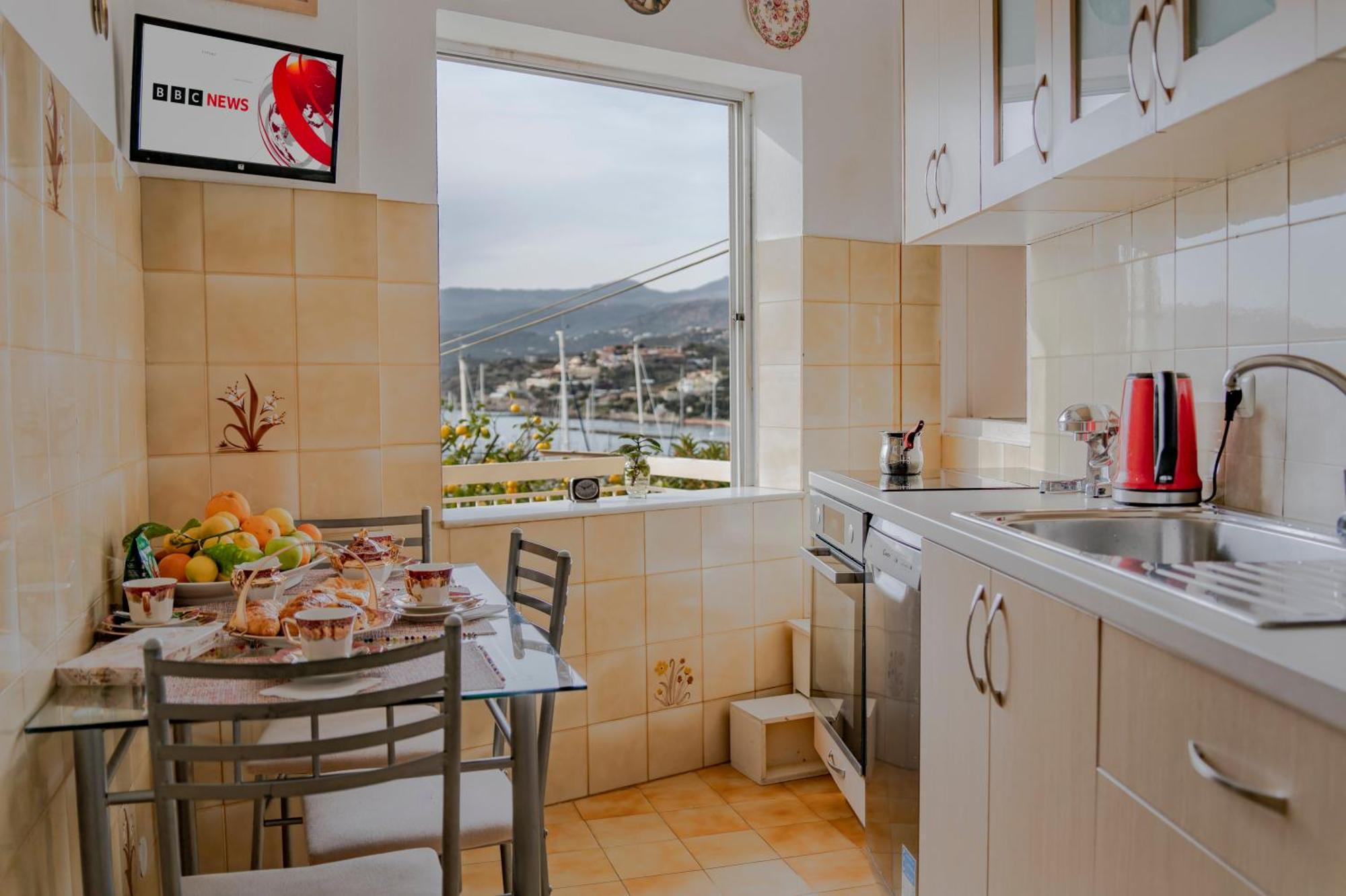 Jelena Apartments By The Sea Agios Nikolaos Extérieur photo